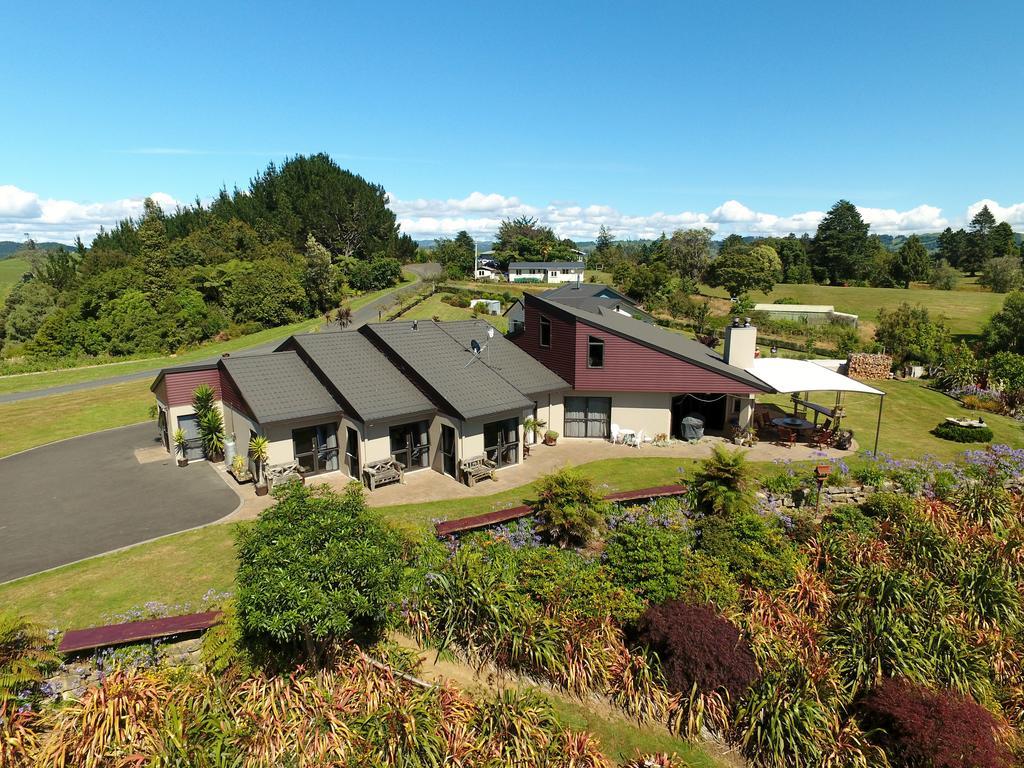 Waitomo Golfstays B&B Otorohanga Esterno foto