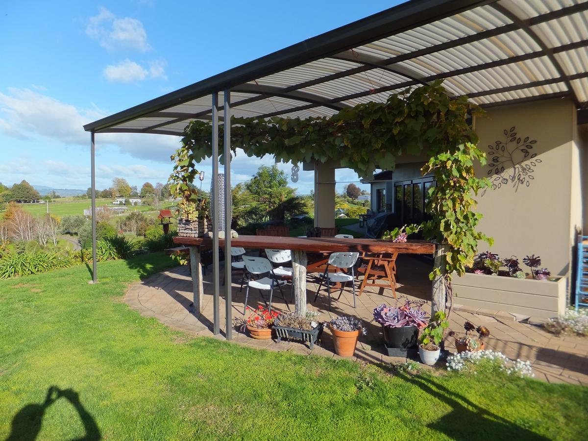 Waitomo Golfstays B&B Otorohanga Esterno foto