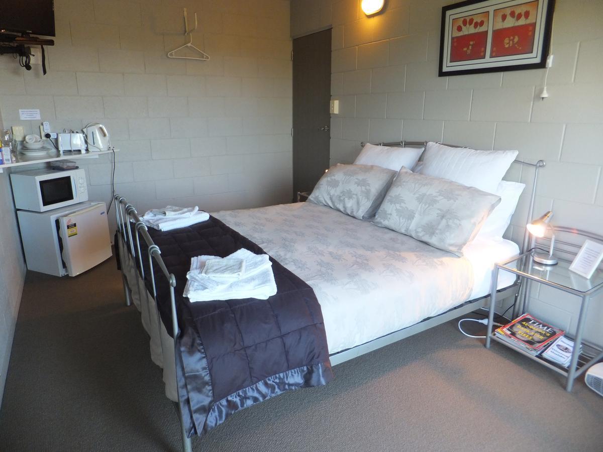 Waitomo Golfstays B&B Otorohanga Esterno foto